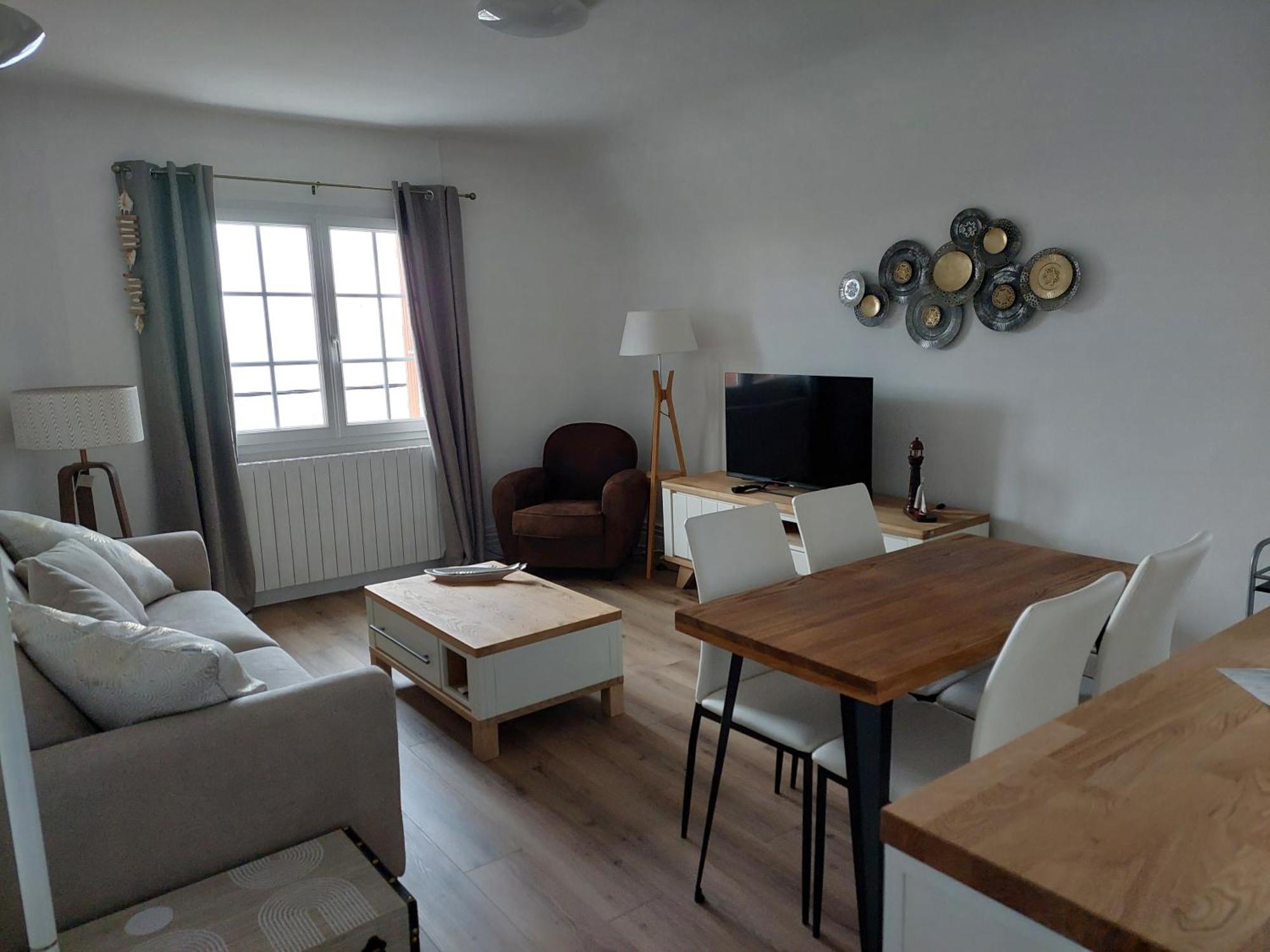 Au Gre Des Marees 2 Appartement Face A La Mer 2Eme Etage Ault Exterior photo